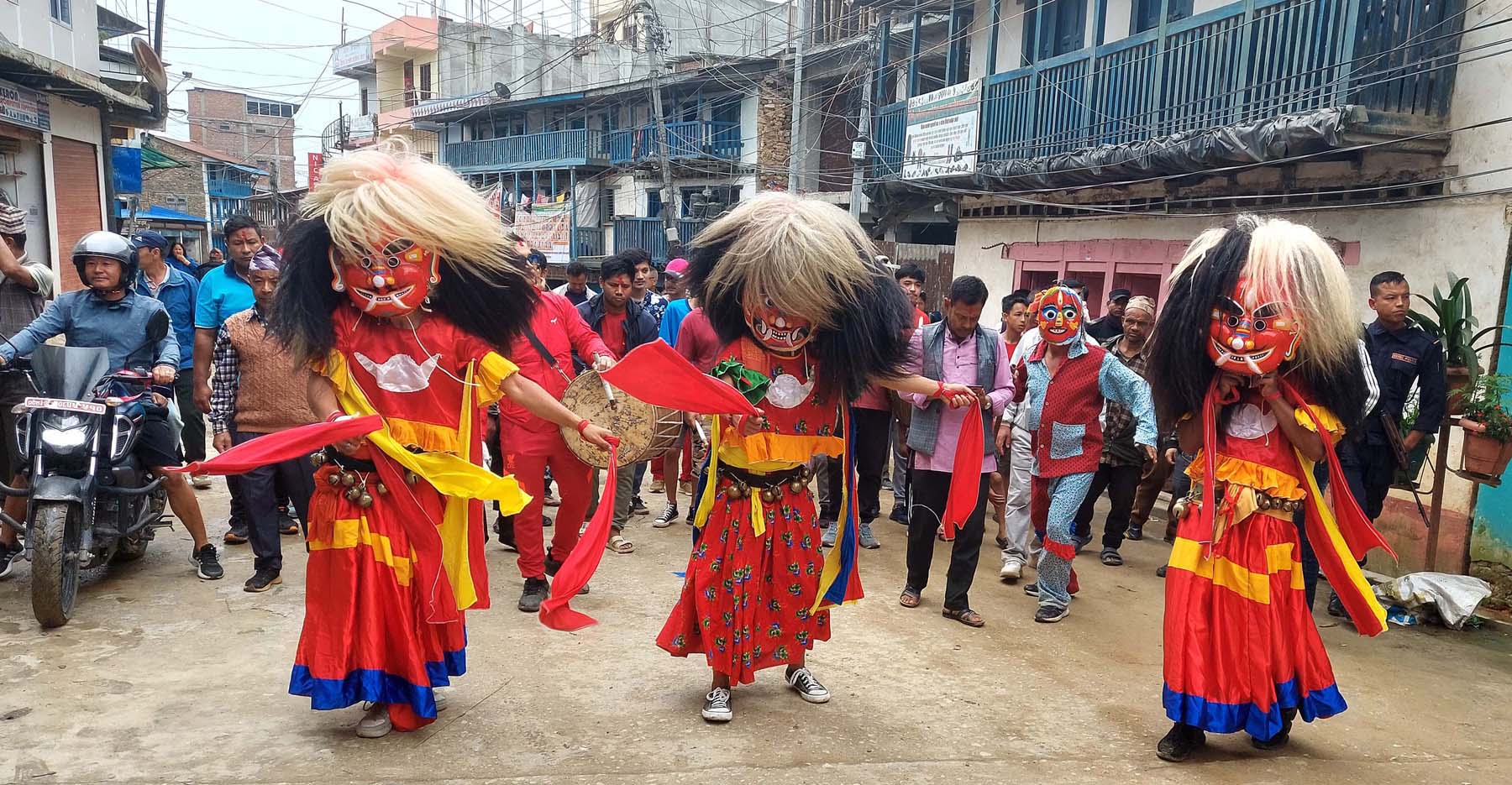 लाखे नाच संरक्षणमा युवाकाे सक्रियता (भिडियाे)